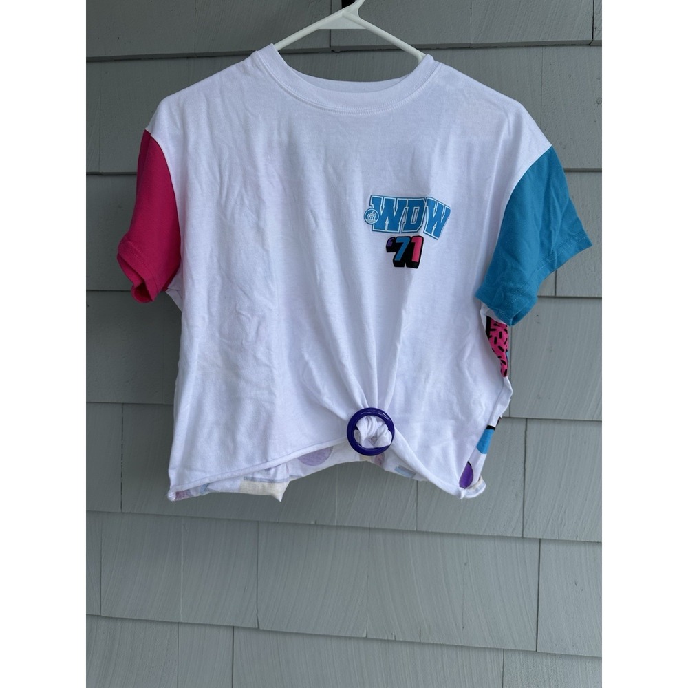 Disney WDW '71 T-Shirt M Retro 80s Memphis Print Color Block Cropped Teeโ NWOT